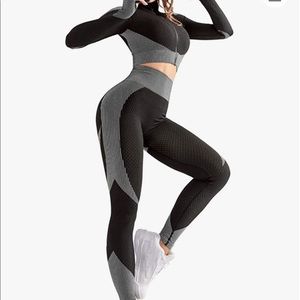 Grey/Black Active Zipper Set